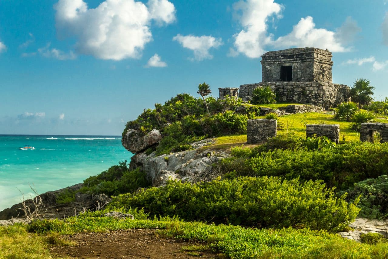 Templo del Dios Descendente (El Castillo / Zona arqueológica de Tulum)